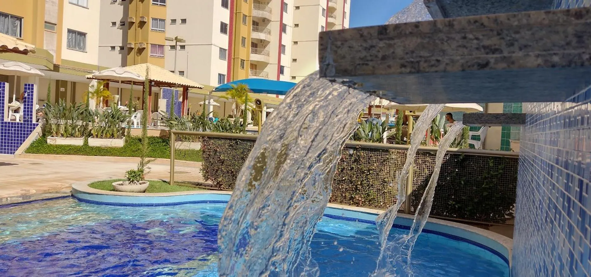 Resid. Prive Das Thermas 1 Com 7 Piscinas E Toboagua Acquaalegria Infantil - Localizado Prox. Walter Park Caldas Novas