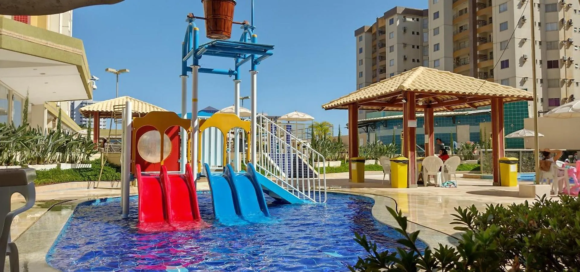 Resid. Prive Das Thermas 1 Com 7 Piscinas E Toboagua Acquaalegria Infantil - Localizado Prox. Walter Park Caldas Novas Lejlighed